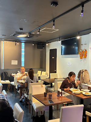 SHWE Myanmar & Asian Dining 사진 3