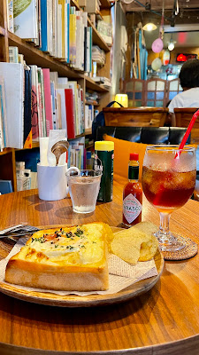 Retrofish Cafe 사진 3