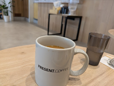 PRESENT COFFEE 사진 3