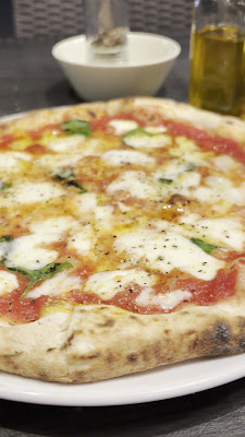 TRATTORIA E PIZZERIA L’INCANTO リンカント 사진 2