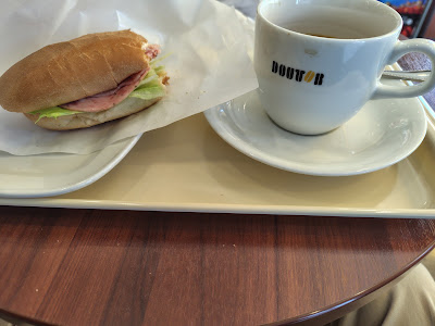 Doutor Coffee Shop Kamiitabashi Minami-guchi 사진 3