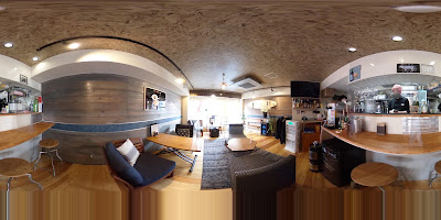 UP BOARD BRIDGE Cafe&Bar 사진 5