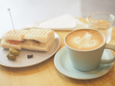 Take it easy COFFEE 사진 3