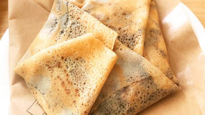 Triple Crown Creperie 사진 3