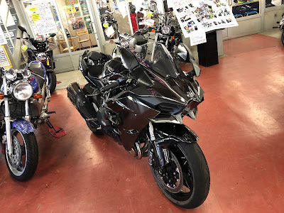 Red Baron Niiza Store 사진 3