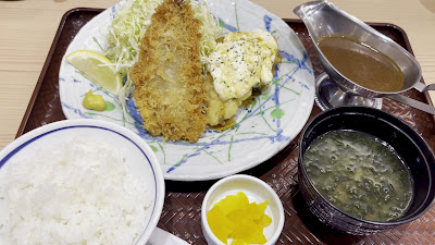 築地食堂源ちゃん 五反田TOC店 사진 2