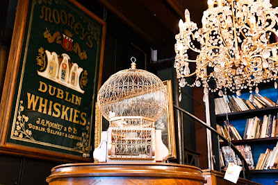 Globe Antiques 사진 3