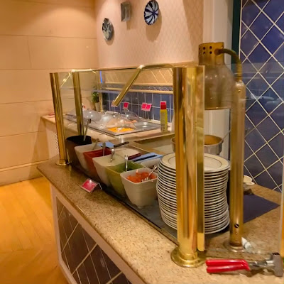 Theos (American Table) (Originally "Emporium Restaurant") 사진 2