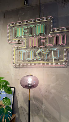 NEON NEON TOKYO CAFE 사진 2