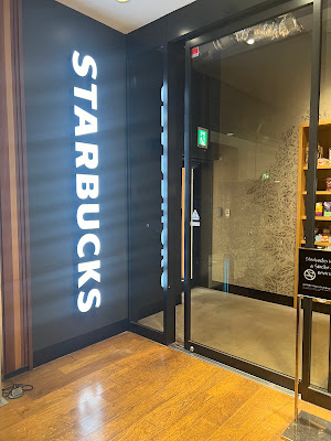 Starbucks Coffee - Shibuya cocoti 사진 3