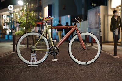 Riderz-café Harajyuku | Custom made bike shop 사진 4