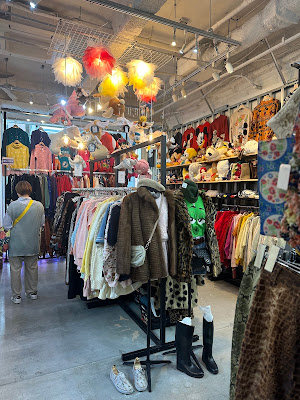 Kinji Used Clothing Harajuku Branch 사진 3