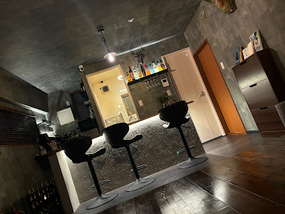 Shimbashi Arabian Shisha Cafe “ROYAL STAND”, Tokyo, Japan 사진 2