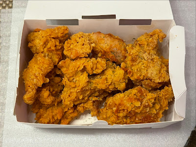 CRISPY CHICKEN n' TOMATO 사진 3