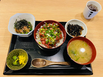 季節料理とお酒 長山 사진 2