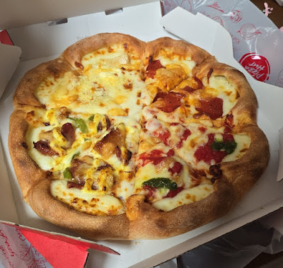 Pizza Hut Hatsudai 사진 4