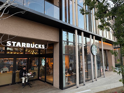 Starbucks Coffee - Meiji Park 사진 2