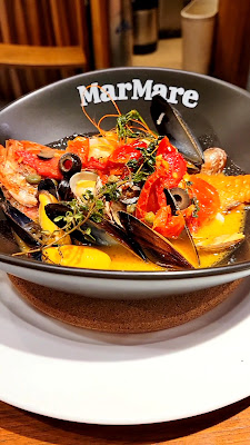 地中海料理専門店 Mar Mare 사진 2