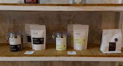 SHELVES COFFEEセルフスタンド店 사진 3