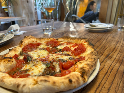 Italian Restaurant June 사진 2