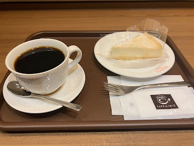 Café de Crié - Yoyogi Station East Entrance 사진 3