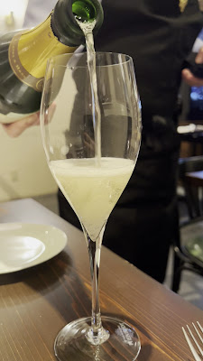 WINE ＆ FRENCH a La Bouteille （ア ラ ブテイユ） 사진 2