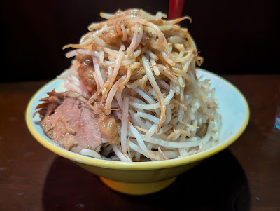 ラーメンイエロー 新宿御苑前店 사진 4