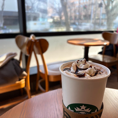 Starbucks Coffee - Shinjuku Green Tower Building 사진 2