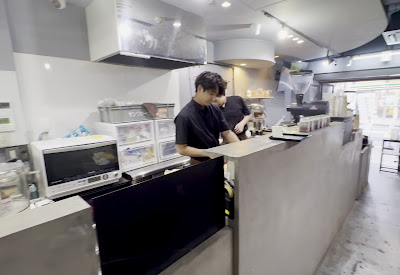 AUNG COFFEE-Myanmar Coffee Lab新宿御苑前店 사진 2