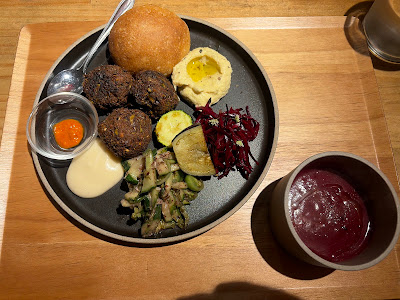 Ome Farm Kitchen 사진 3