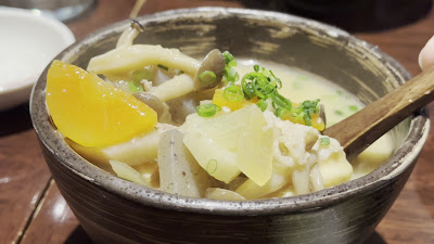 Sato 사진 2