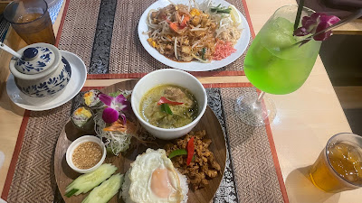 Aroi Jung Thai Restaurant 사진 3