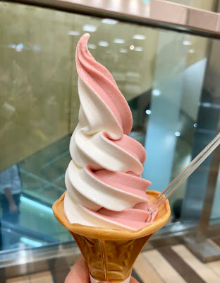 ニューコーミヤ・洋菓子・ソフトクリーム 사진 2