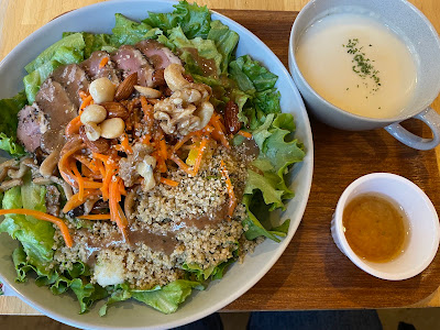 HIGH FIVE SALAD（ハイファイブサラダ） 奥神楽坂店 사진 2