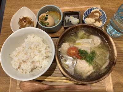 ごはんすすむ ルミネ池袋店 사진 3