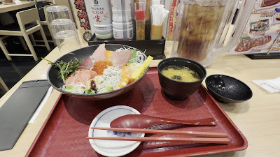Tsukiji-shokudo genchan Kawasaki-azalea 사진 2