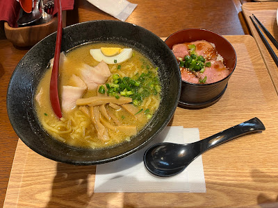 Yoshimi Hokkaido Bar & Restaurant 사진 3