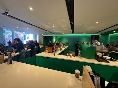 Starbucks Coffee - Shibuya Tsutaya 사진 4
