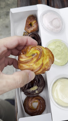 Cream or Cruller 사진 2