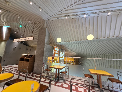 The Coach Coffee Shop 사진 2