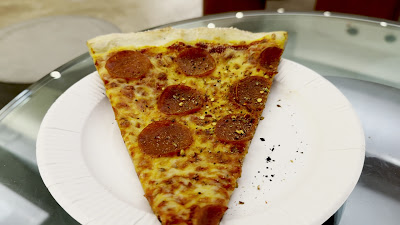 PIZZA SLICE CAT STREET 사진 2