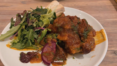 Brasserie Brown. with Virgin Oyster House(ブラッスリーブラウンウィズヴァージンオイスターハウス) 사진 2