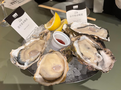 8TH SEA OYSTER Kitchen 사진 2