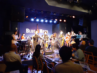 Blue mood 사진 3