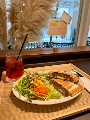 RAINBOW CAFE 사진 2