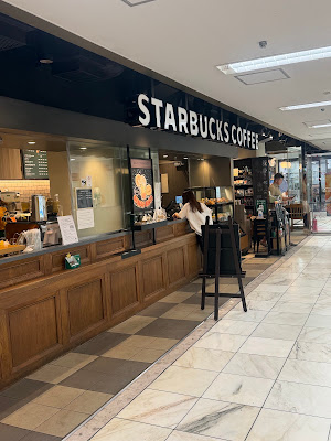 Starbucks Coffee - Ginza Five 사진 2