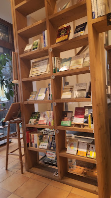 Happy Science Ginza Book & Cafe 사진 2