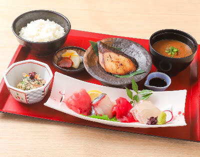 Kindai University Fisheries Research Institute Hanare Gransta Tokyo Store 사진 3