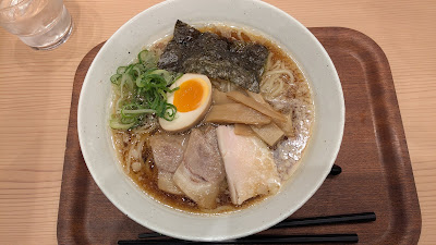 麺処直久 丸の内オアゾ店 사진 4