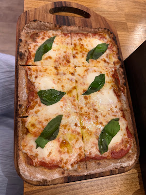 Pizza Puppet 사진 4